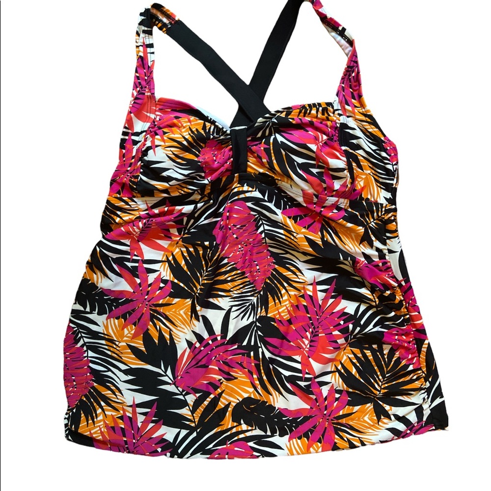 Host pick 🎉Maternity bathing suit top